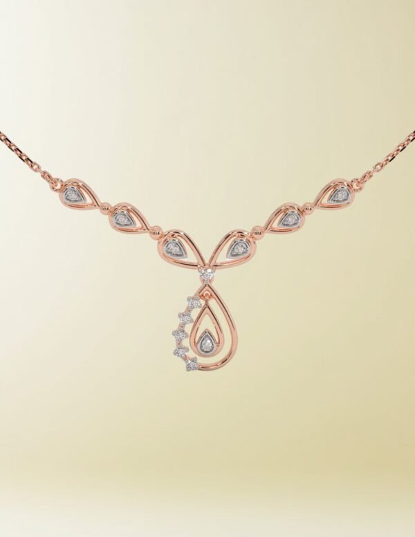 Discover the Elegance of the Aksa Necklace
